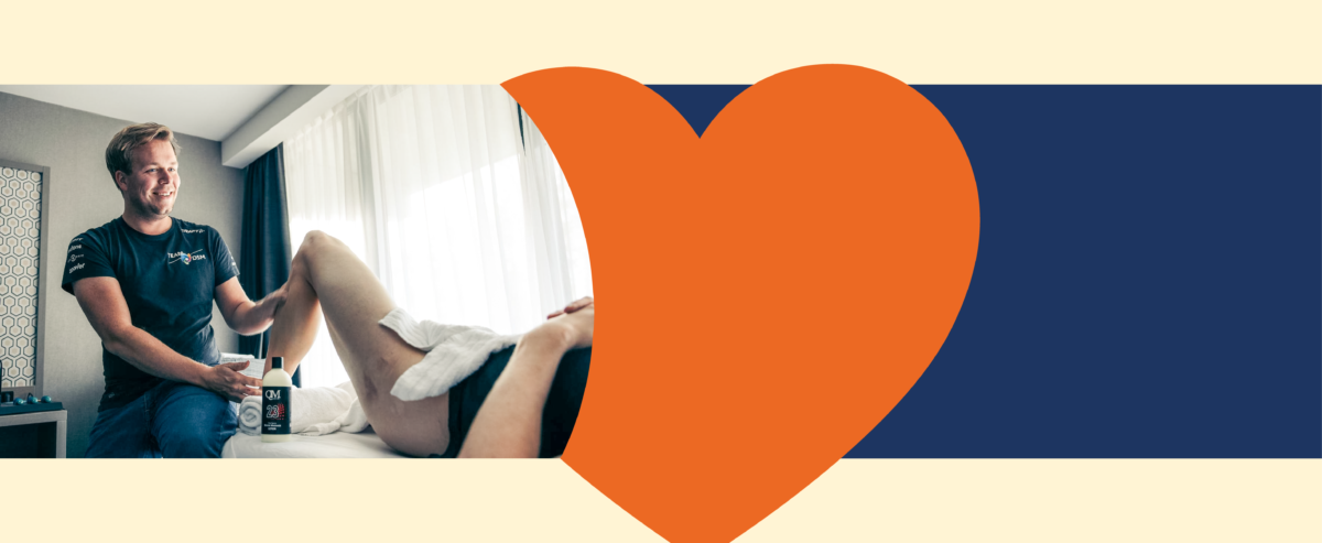 Teun Goedhart sportmasseur met een oranje hart van zijn logo.